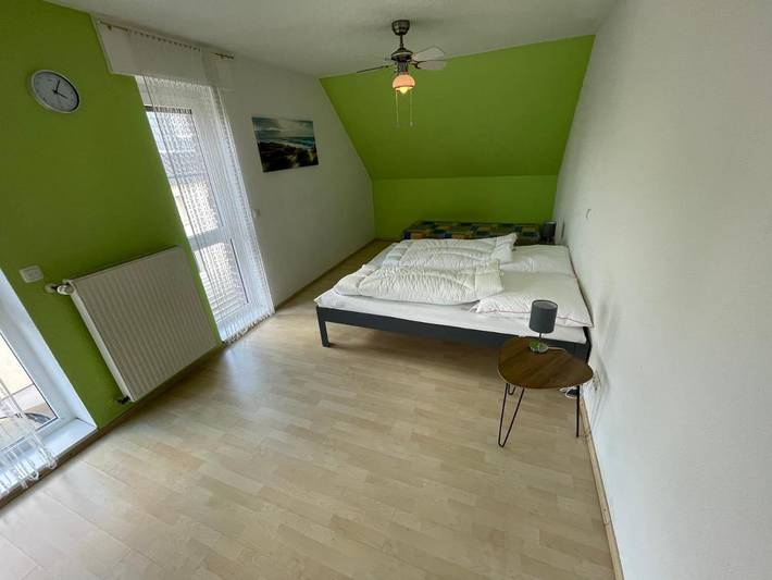 Ferienhaus für 9 Personen, mit Terrasse und Garten sowie Ausblick in Wesel - 4