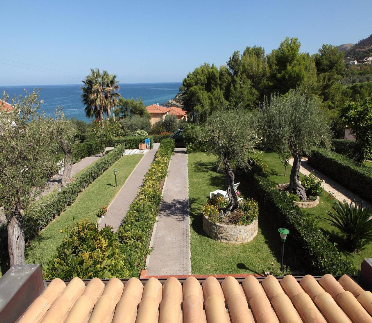 Villa Adele in Mazzaforno, Cefalù (Municipio)