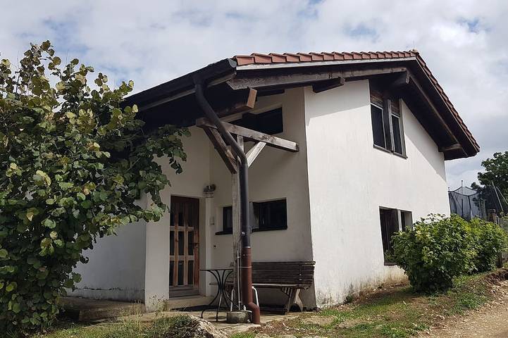 Ferienwohnung für 6 Personen, mit Terrasse in Freiberge