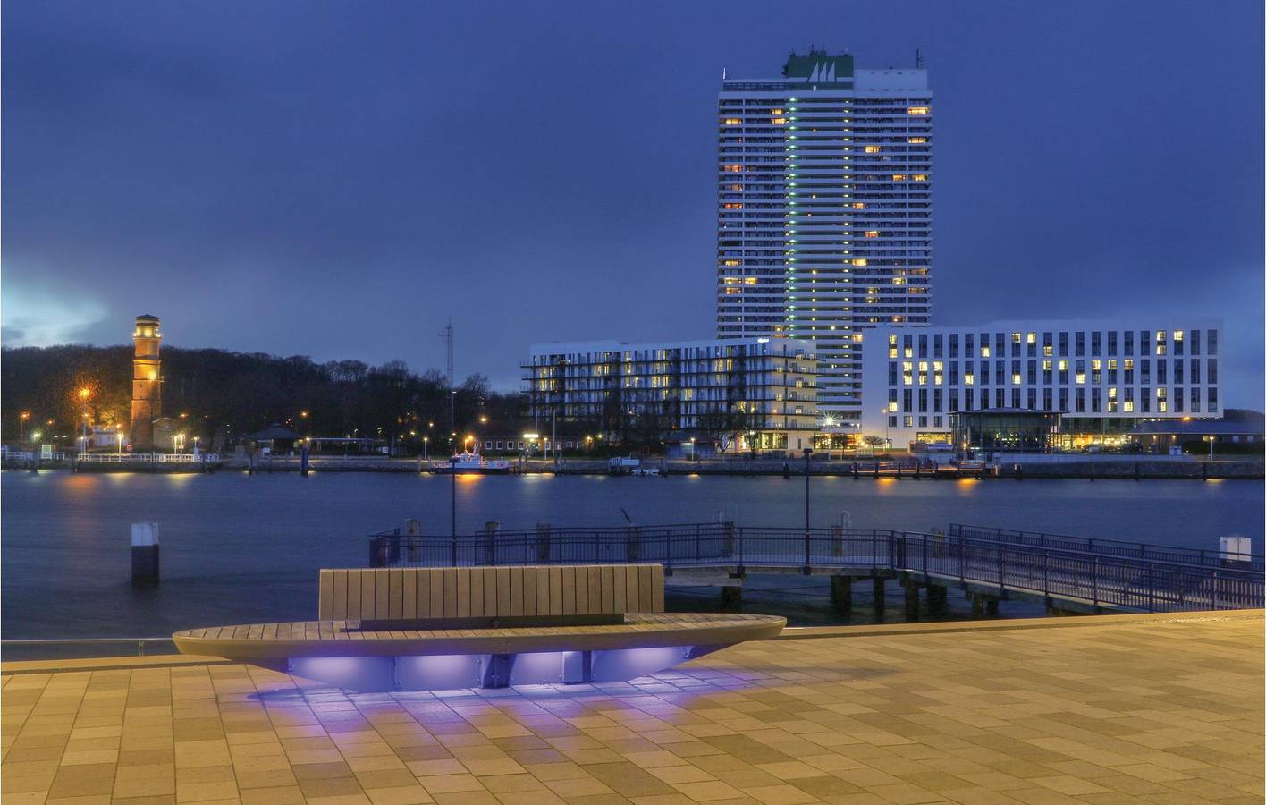 Ganze Ferienwohnung, Priwall Beach Apartment mit Terrasse in Ostseebad Travemünde, Lübecker Bucht