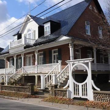 Hôtel pour 4 personnes, avec jacuzzi et jardin dans Baie-Saint-Paul