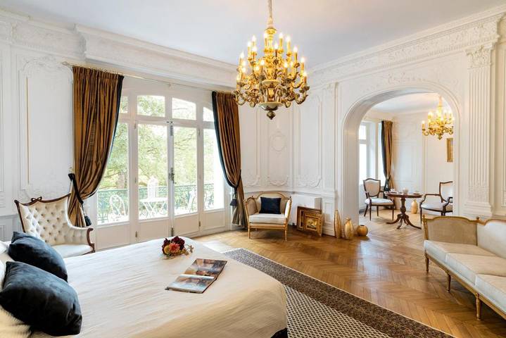 Location de vacances pour 10 personnes, avec jardin et vue à Saint-Honoré-les-Bains - 4