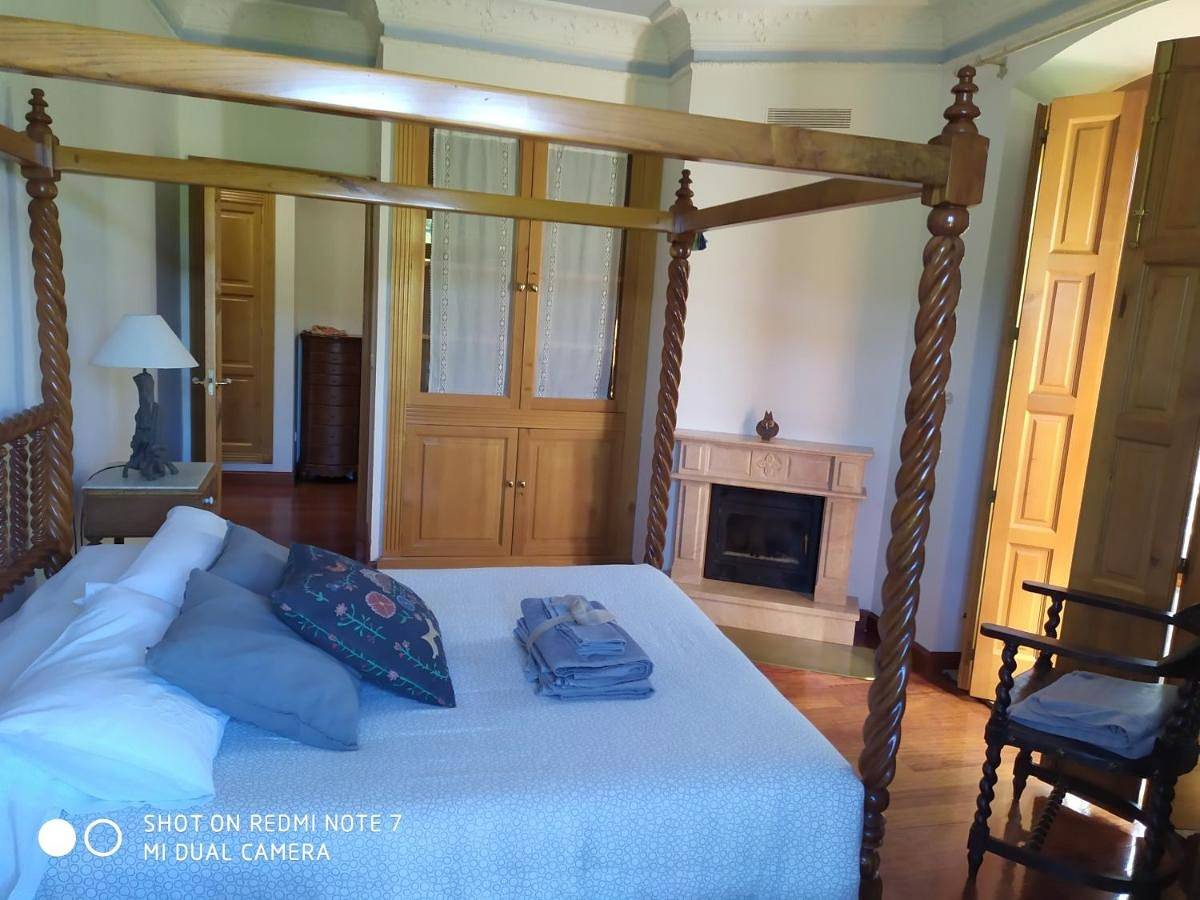 Palacete Peñanora in Oviedo, Cordillera Cantábrica