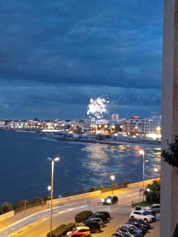 Gîte pour 6 personnes, avec terrasse et vue, animaux acceptés à Trani - 4