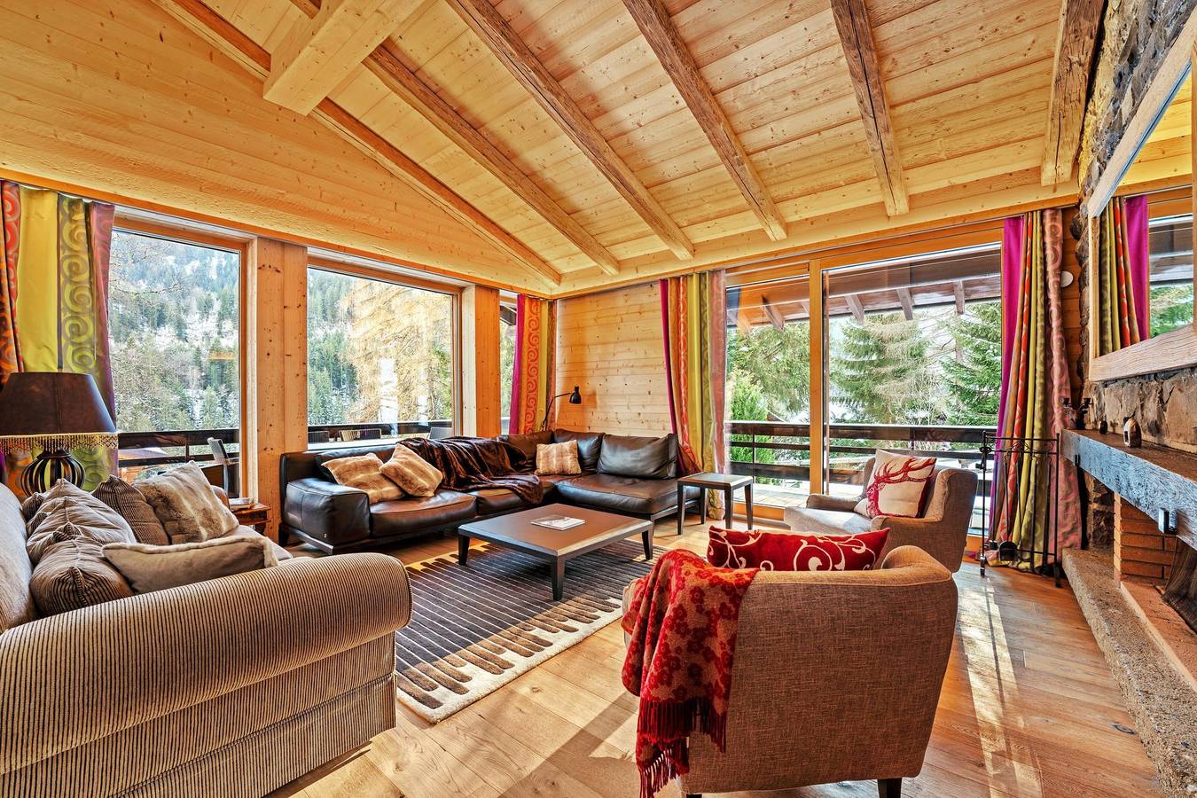 Charmantes Ferienhaus mit 5 Schlafzimmern - von Mrs Miggins in Planachaux, Champéry