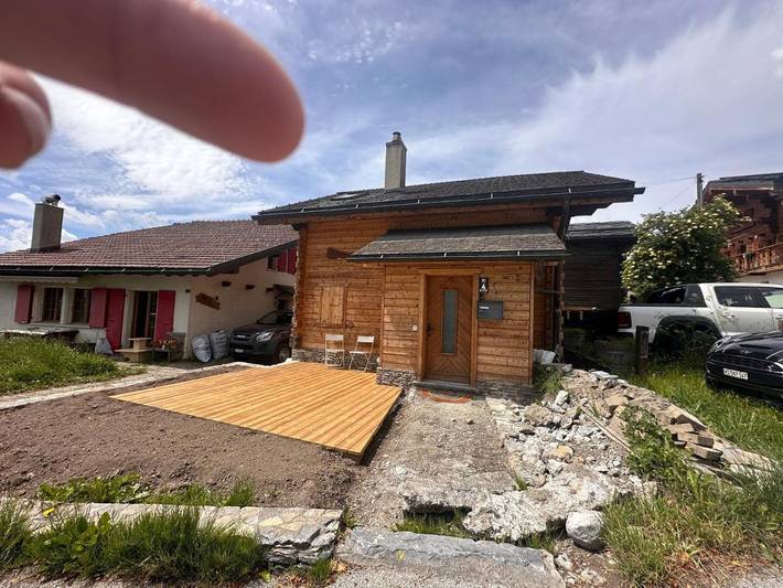Gîte pour 4 personnes, avec terrasse et vue à Arbaz - 2