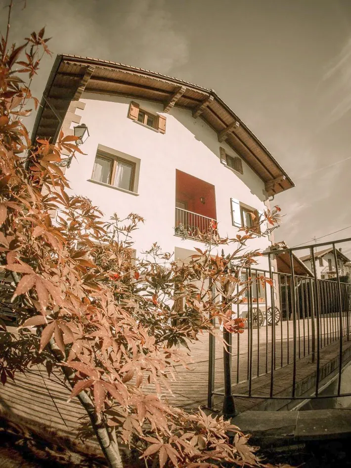 Landhaus für 8 Personen, mit Ausblick und Garten, mit Haustier - 1