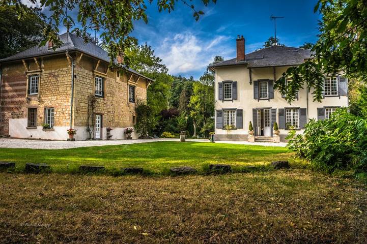 Location de vacances pour 2 personnes, avec Jacuzzi et Jardin à Sainte-Menehould