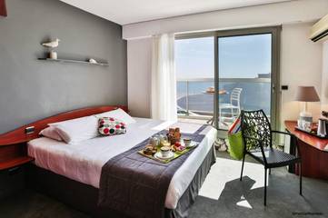 Hôtel pour 2 personnes, avec balcon et vue dans Casino Des Atlantes Les Sables