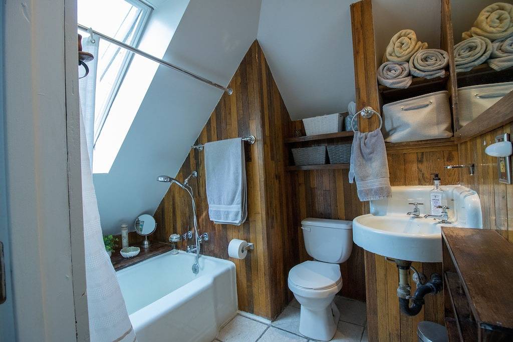 Ganze Wohnung, Downtown Apartment mit zwei Schlafzimmern in der Innenstadt von Lexington in der Nähe von Rupp Arena und Alltech in Lexington, Kentucky