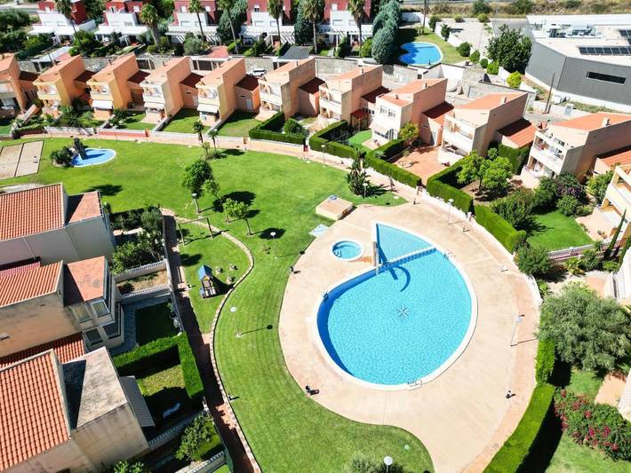 Villa pour 8 personnes, avec jardin et piscine ainsi que bassin pour enfant et jacuzzi à Peñíscola - 2