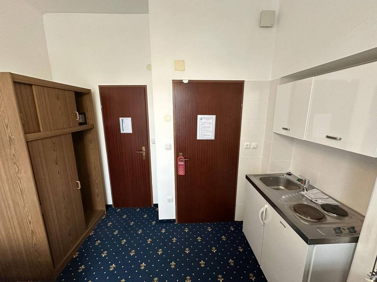 Ganze Ferienwohnung, Mariazellerhof Room 108 in St. Pölten, Mostviertel Region