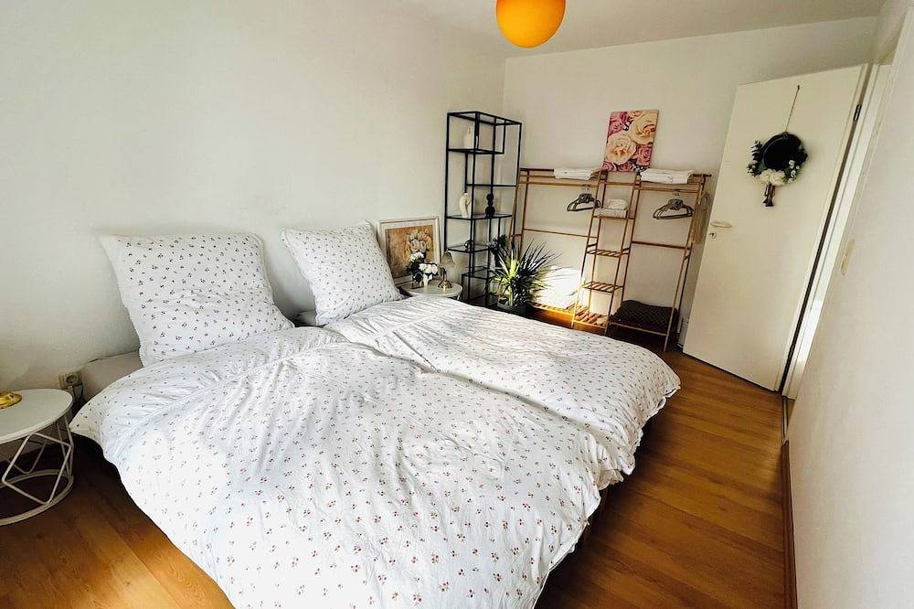 Ganze Wohnung, Sweethome mit Garten und Wlan 2 Zimmer Familiewohnung in Hildesheim, Landkreis Hildesheim