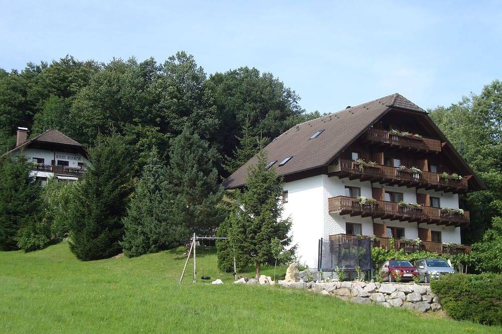 Ganze Wohnung, Apartment 2-5 Personen - Ferienwohnungen Haus Bianca und Sterngut in Salzkammergut-Berge, Unterach am Attersee