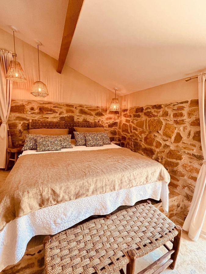 Chambre d’hôte pour 2 personnes, avec jardin ainsi que piscine et vue dans Parc naturel régional de la Sainte-Baume - 4