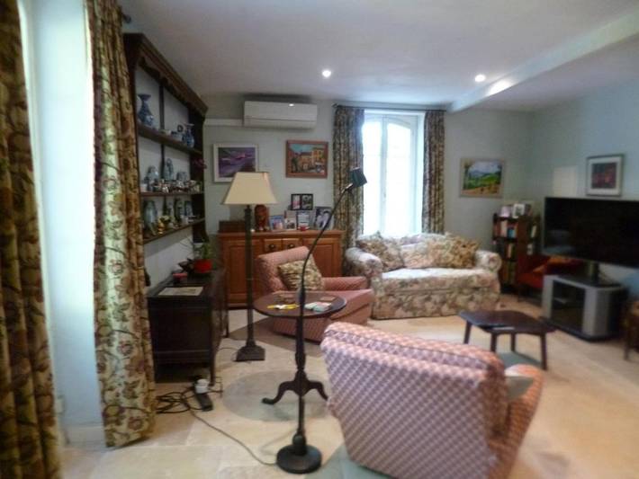 Gîte pour 4 personnes, avec jardin et terrasse à Loubès-Bernac - 2