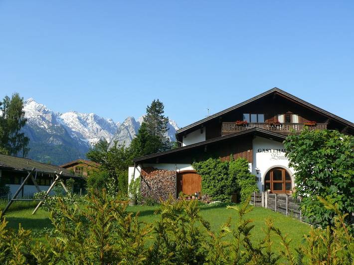 Ferienhaus für 2 Personen, mit Garten und Balkon in Garmisch-Partenkirchen