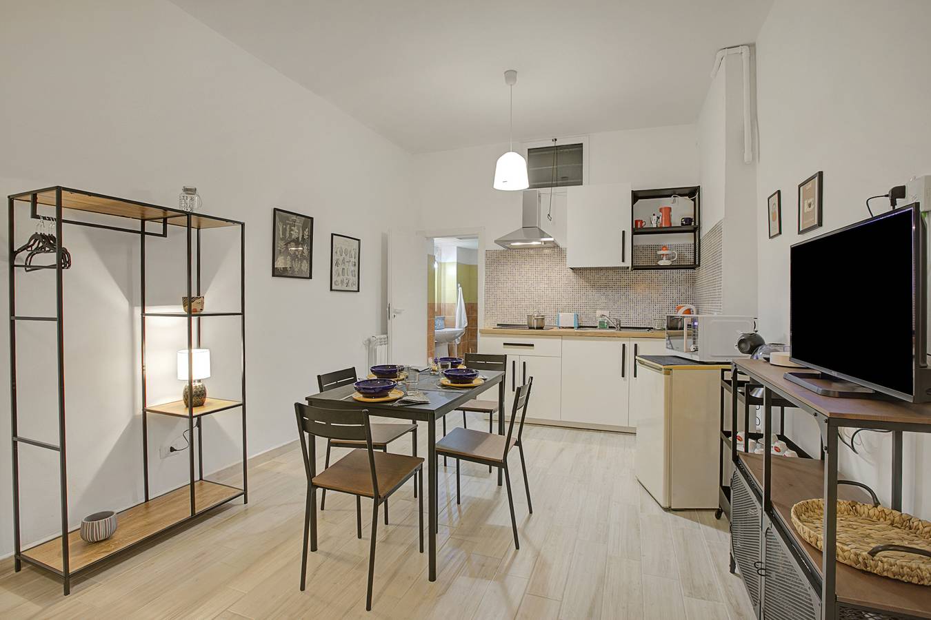 Ganze Wohnung, Ravanas 314 Bari Near Station in Bari, Bari Provinz