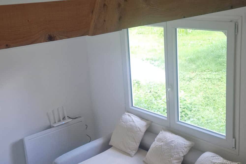 Ganze Wohnung, Cozy private studio 15 min from Orly Airport & 15 min from Paris (Rer C) in Villeneuve-le-Roi, Val-de-Marne