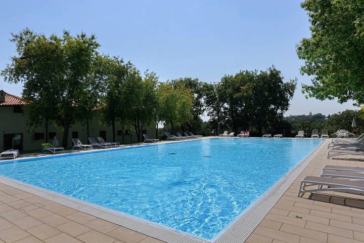 Maison de vacances pour 5 personnes, avec Jardin et Vue sur le lac à Padenghe sul Garda