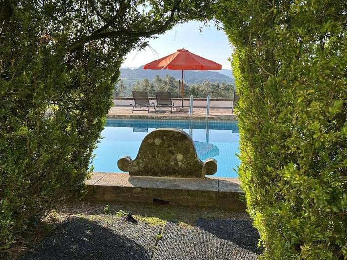 Maison de campagne pour 4 personnes, avec terrasse ainsi que jardin et piscine dans Facha - 2