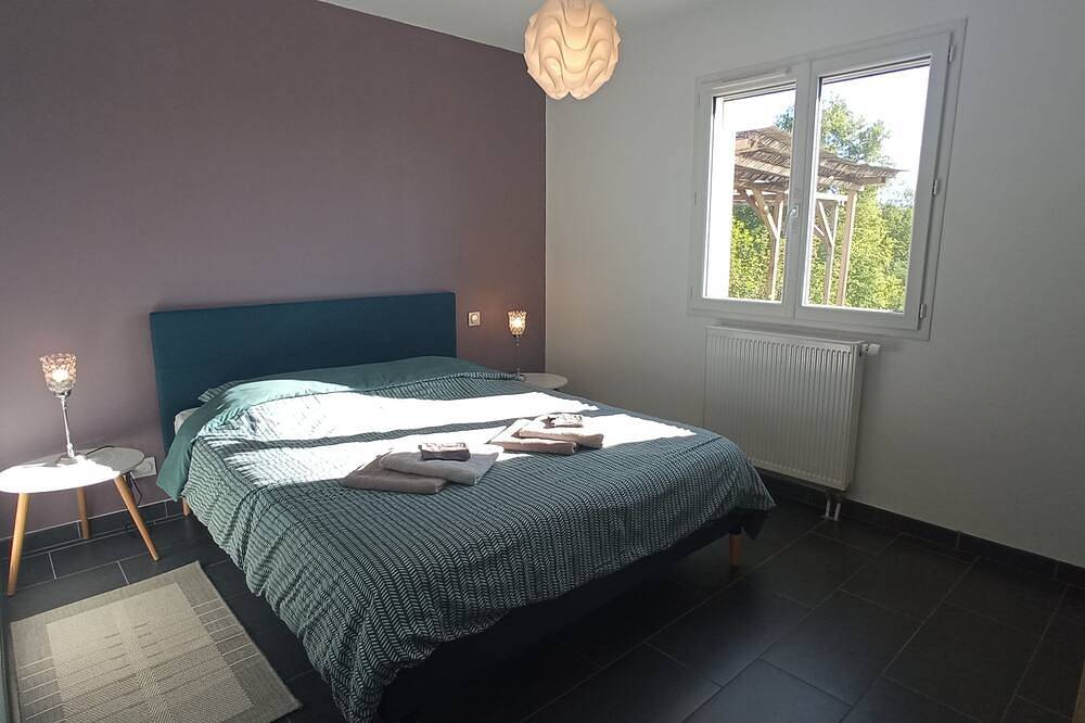 La Mirabelle (80m²) on the border of Corrèze/Dordogne with a beautiful view. in Cublac, Brive-la-Gaillarde region