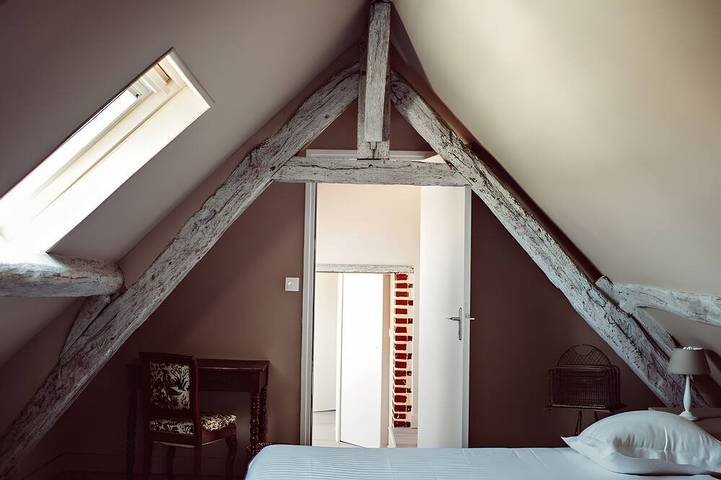 Location de vacances pour 14 personnes, avec piscine ainsi que jardin et terrasse, animaux acceptés à Ambillou - 3