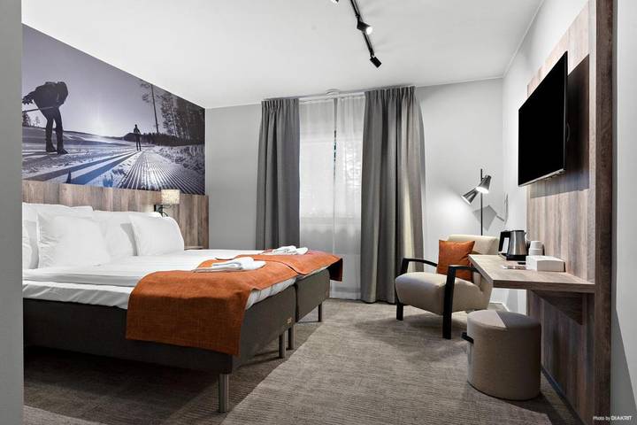 Hotell för 2 Personer, med bastu och trädgård, med husdjur i Mora