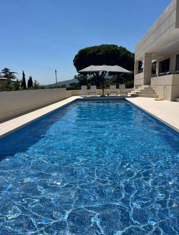 Cottage pour 2 personnes, avec jardin ainsi que piscine et vue