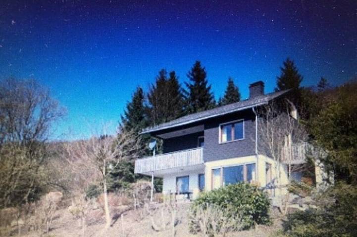 Chalet voor 16 personen, met tuin in Willingen