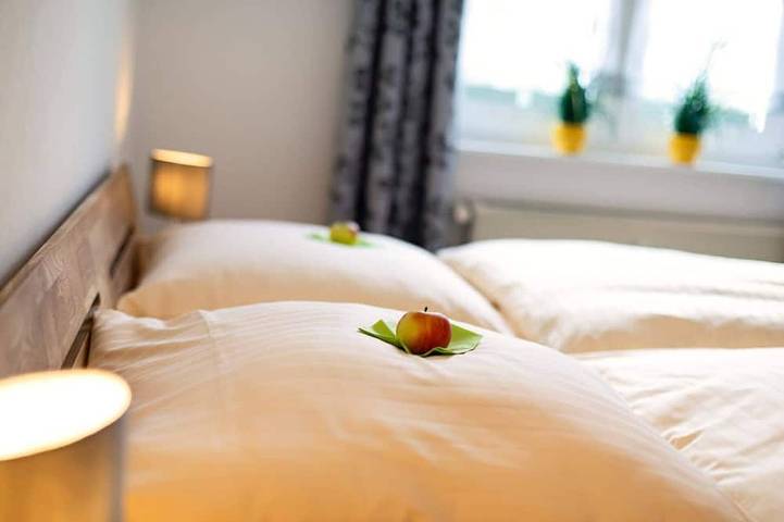 Ferienwohnung für 5 Personen, mit Whirlpool und Balkon in Bödefeld - 2