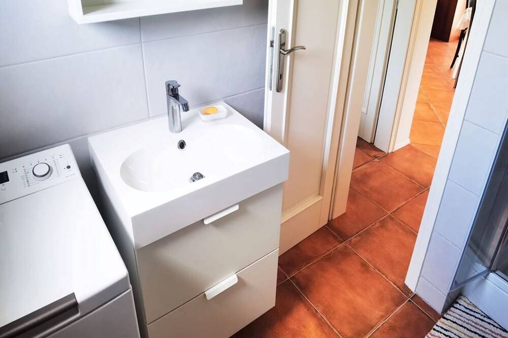 Ganze Wohnung, \"Nora\" mit Terrasse in Umag und Umgebung