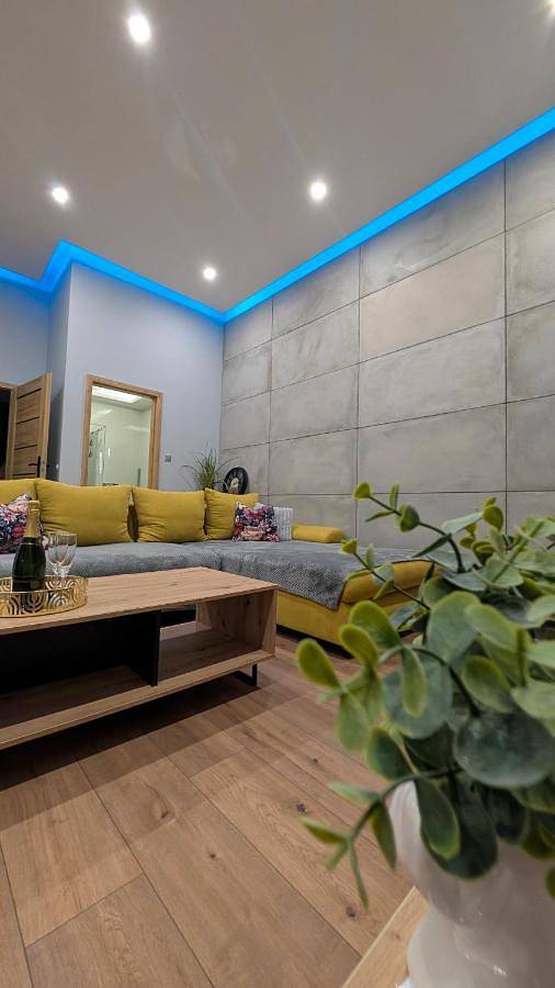 Cały apartament, Szampan i Truskawka in Toruń, Województwo kujawsko-pomorskie