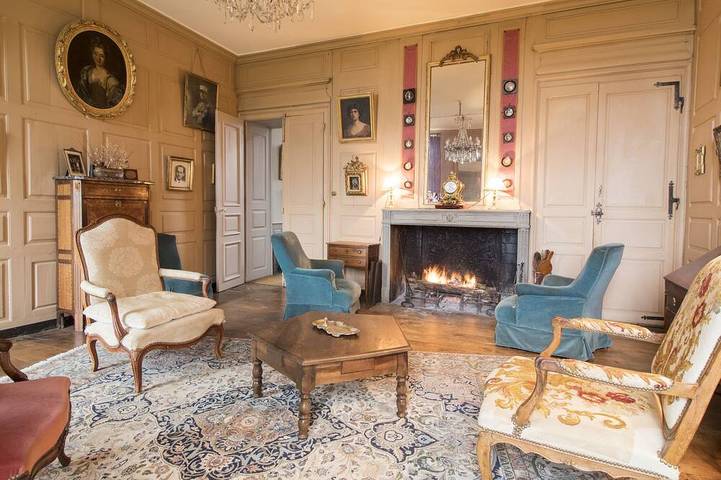 Château pour 18 personnes, avec terrasse dans Haute-Saône - 2