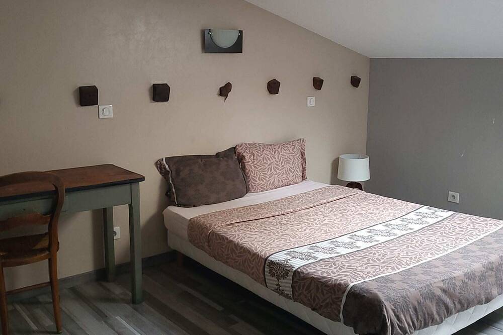Apartamento entero, Duplex Facing The Loire (Apt N°03) in Roanne, Región de Roanne