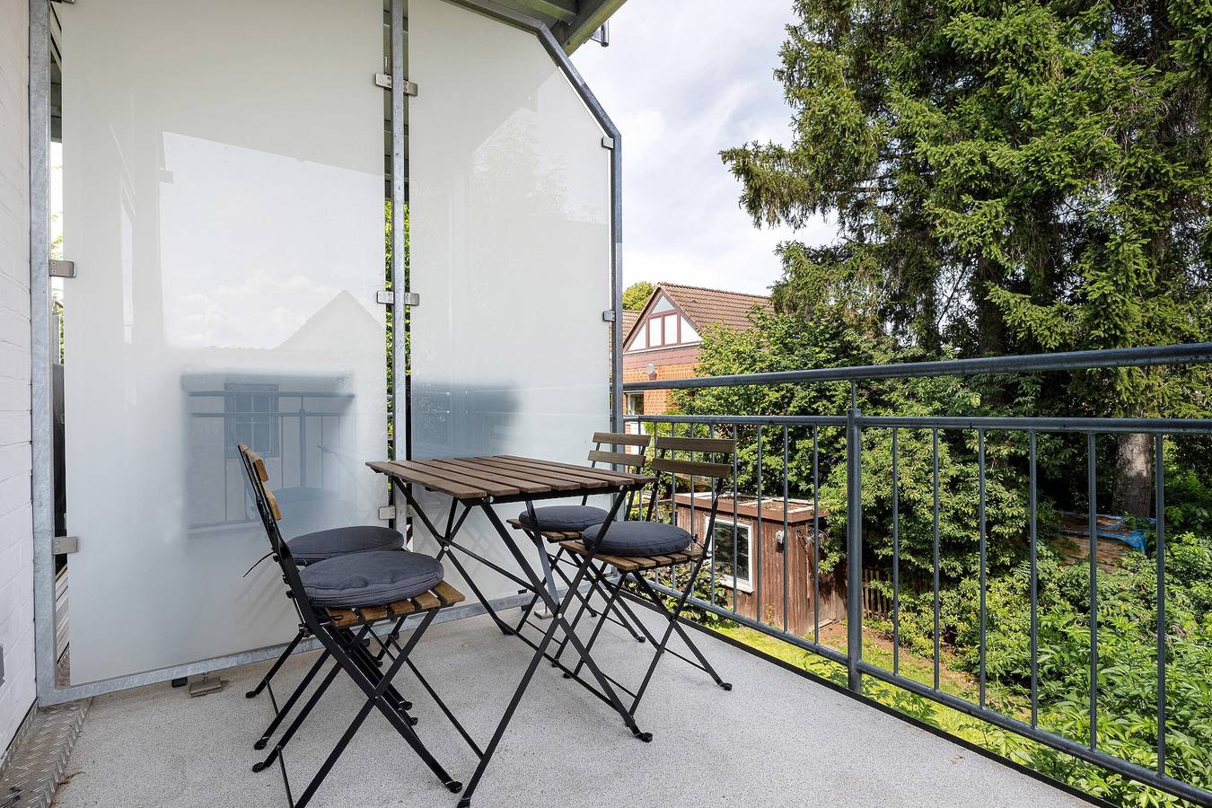 Apartamento entero, Apartamento 'Top 4 Zimmerwohnung In Göttingen' con terraza compartida, balcón y Wi-Fi in Gotinga, Baja Sajonia