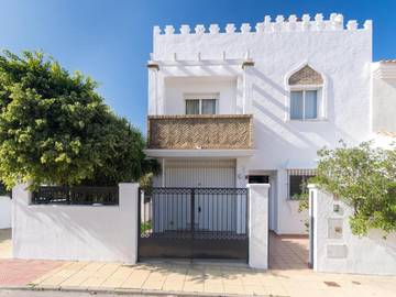 Ferienhaus für 6 Personen, mit Terrasse in Zahara de los Atunes