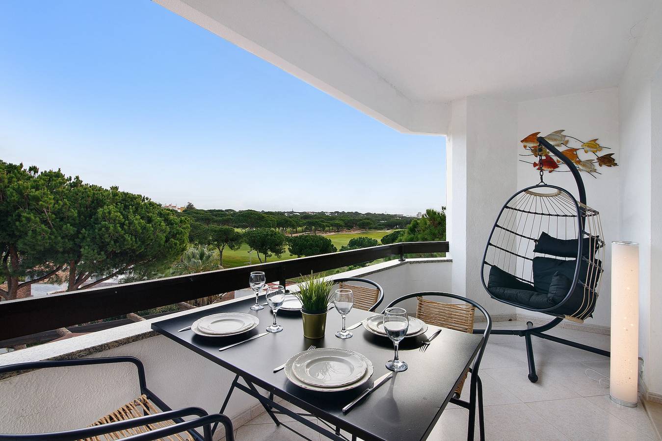 Appartement entier, Appartement 'Golf y Mar - T2' avec Piscine Partagée, Wi-Fi et Climatisation in Vilamoura, Quarteira