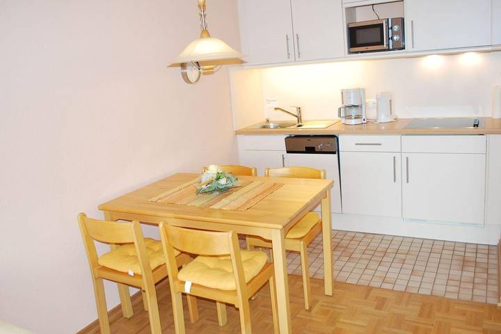 Ferienwohnung für 2 Personen, mit Balkon in Büsum - 2