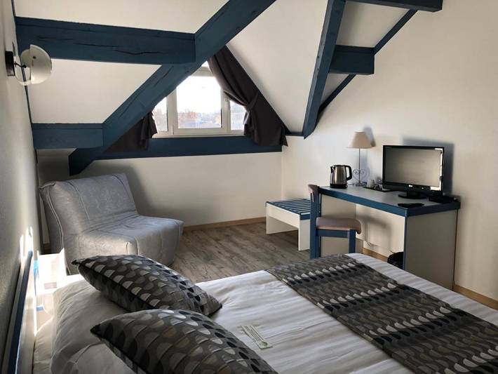 Hôtel pour 2 personnes, avec balcon à Saint-Chély-d'Apcher - 4