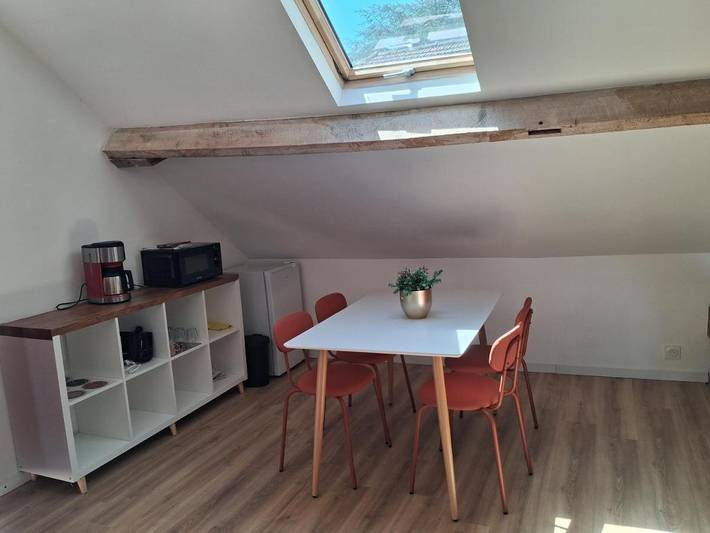 Maison d’hôte pour 5 personnes, avec vue ainsi que jardin et terrasse, adapté aux familles à Noyers-sur-Cher - 2