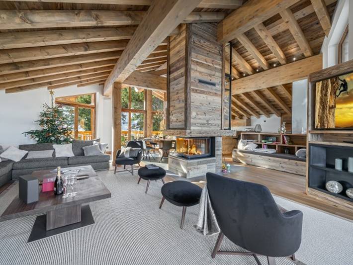 Chalet für 14 Personen, mit Terrasse und Sauna in Courchevel