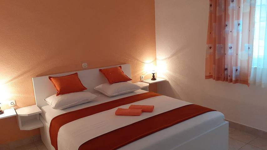 Apartament wakacyjny dla 4 osób, z taras w Gradac