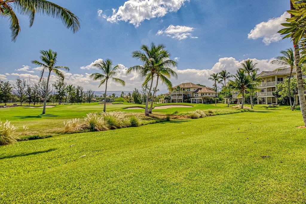Ganze Wohnung, Updated Ground-Floor Condo on Golf Course with a Shared Pool, Gym, & Fast Wifi in Waikoloa Beach Resort, Puako
