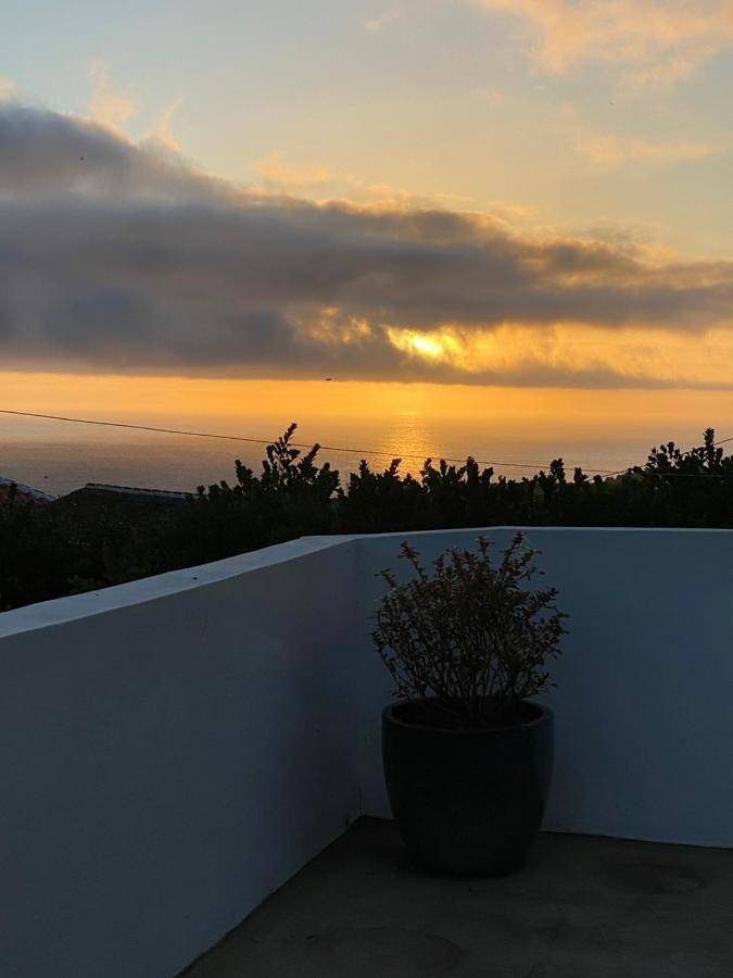 Apartamento inteiro, Luzz me - Casas de Santa Bárbara in Santa Bárbara (Angra do Heroísmo), Terceira