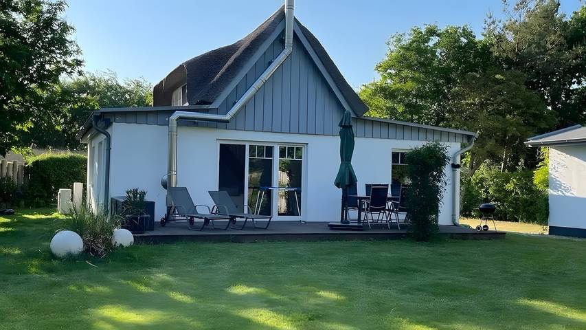 Ferienhaus für 6 Personen, mit Garten in Wustrow