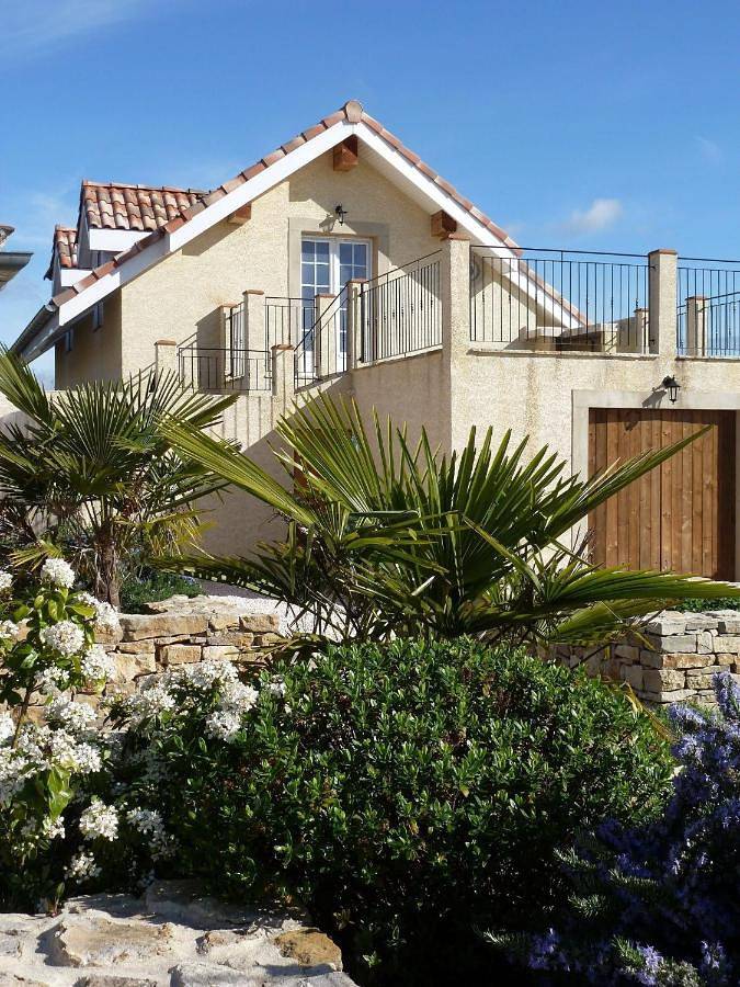 Location de vacances pour 4 personnes, avec Terrasse et Jardin ainsi que Piscine et Vue à Hounoux - 2