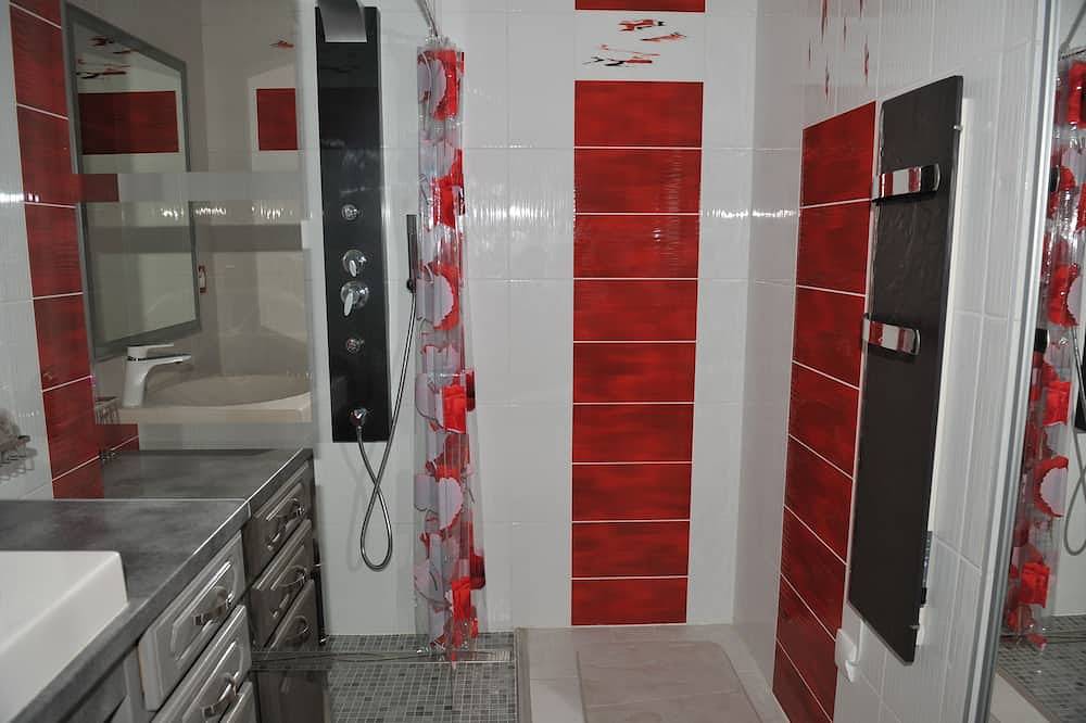 Apartamento entero, Encantador amueblado con jacuzzi in Saujon, Côte de Beauté