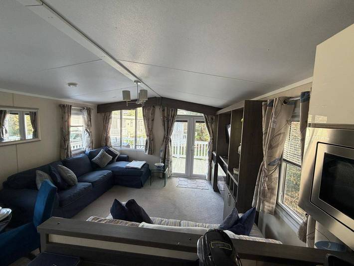 Chalet for 4 people, with balcony and garden, child-friendly in Dorset