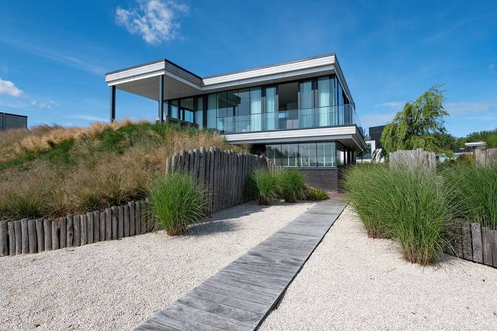 Glamping voor 10 personen, met terras en balkon/terras in Walcheren